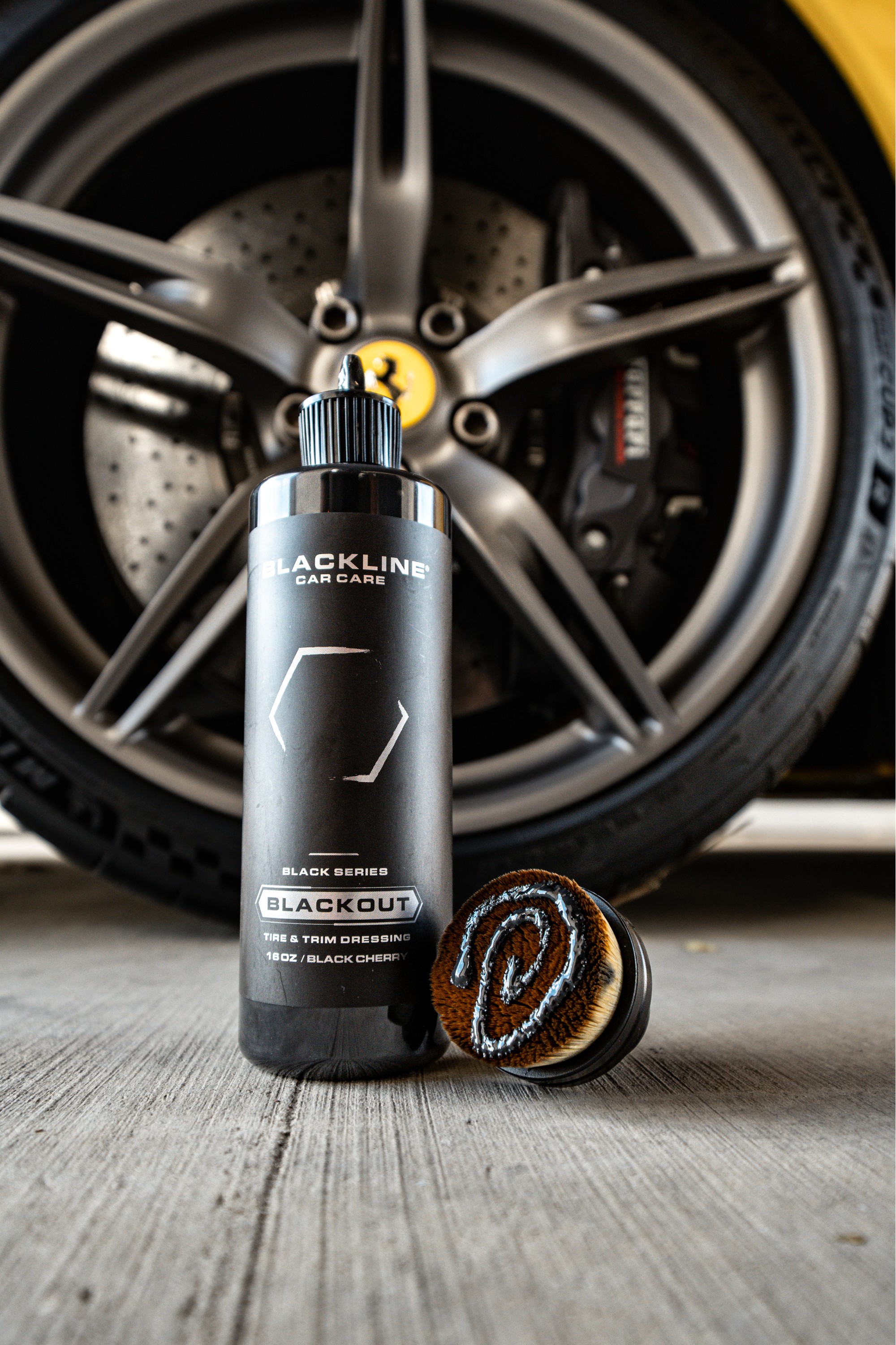 BLACKLINE® Blackout Tire & Trim Dressing